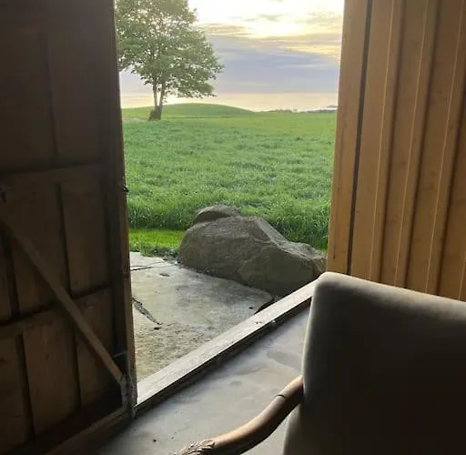 Koselig Gammelt Gardstun *