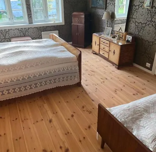 Leilighet Koselig Gammelt Gårdstun Stavanger