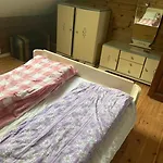 Koselig Gammelt Gårdstun * Stavanger