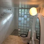 Koselig Gammelt Gårdstun *